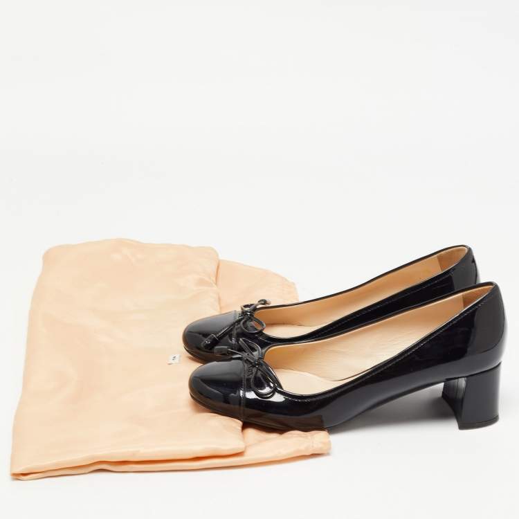Pre Owned Prada Black Patent Leather Bow Block Heel Pumps Size 35