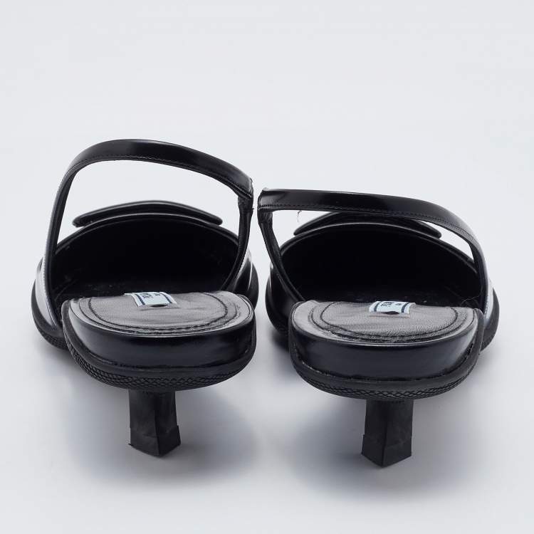 مملوكة مسبقًا Prada Black Leather Slingback Pumps Size 37