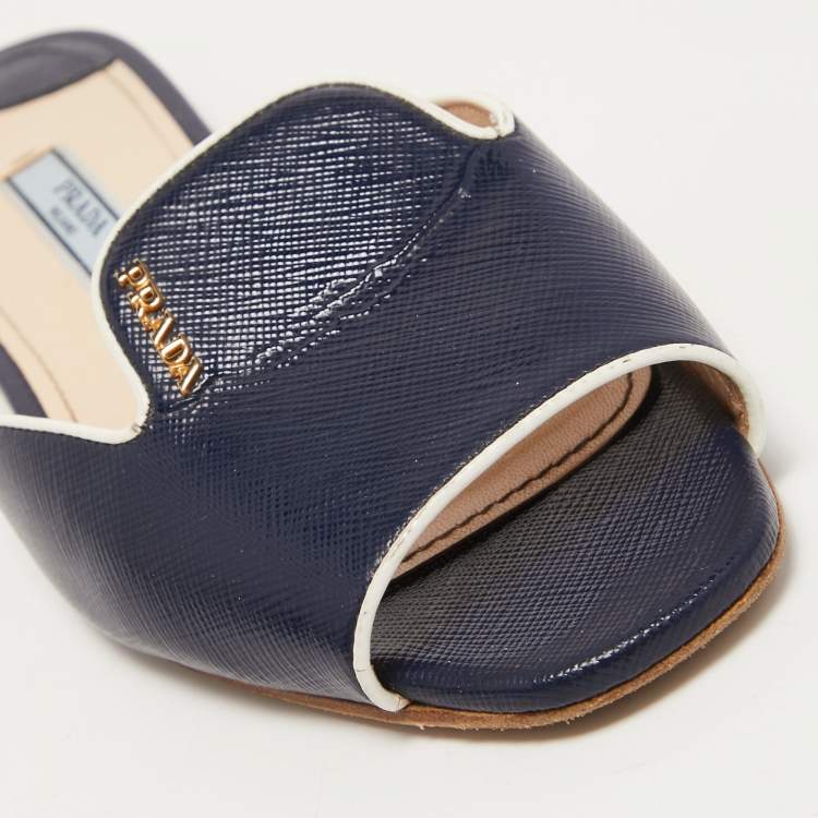 Pre Owned Prada Navy Blue Vernice Saffiano Leather Flat Slides Size 36