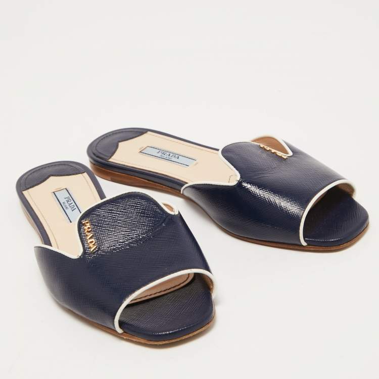 Pre Owned Prada Navy Blue Vernice Saffiano Leather Flat Slides Size 36
