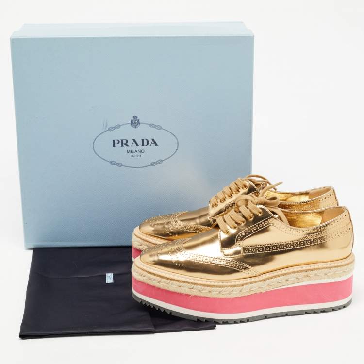 Pre Owned Prada Gold Leather Derby Sneakers Size 39  