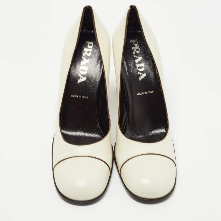 Pre Owned Prada Cream Leather Round Toe Pumps Size 36.5