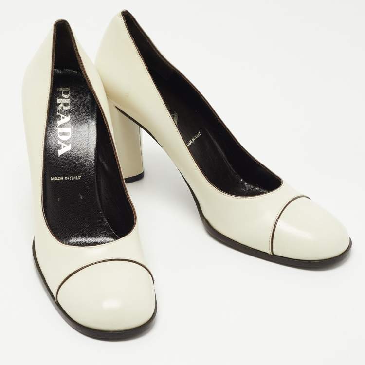 Pre Owned Prada Cream Leather Round Toe Pumps Size 36.5