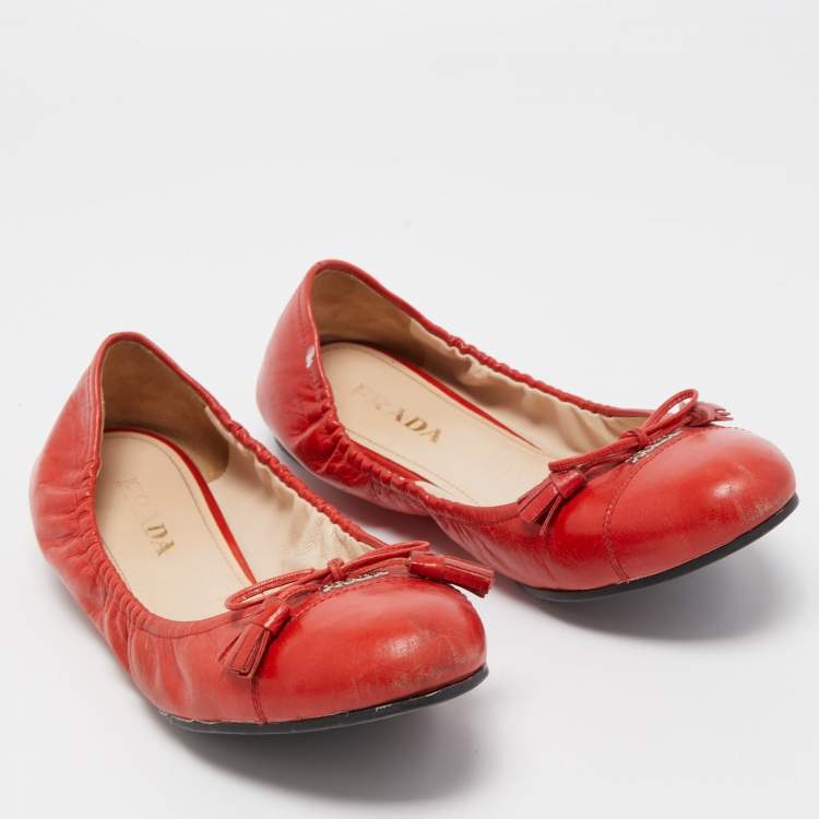 Pre Owned Prada Red Leather Tassel Bow Scrunch Ballet Flats Size 39