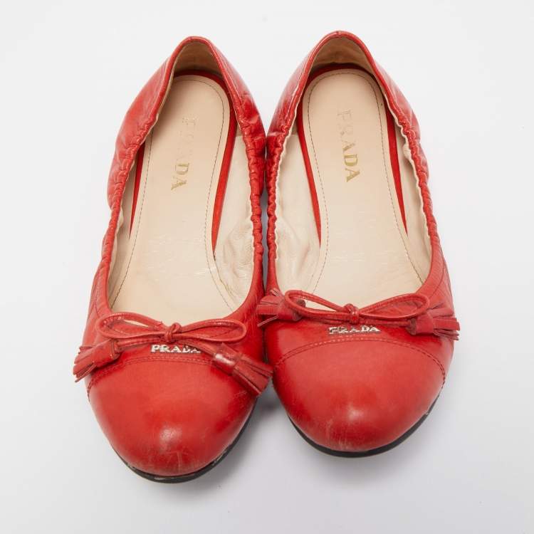 Pre Owned Prada Red Leather Tassel Bow Scrunch Ballet Flats Size 39