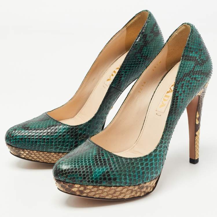 Pre Owned Prada Dark Green Python Platform Pumps Size 36.5