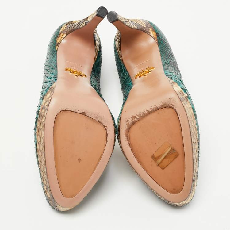 Pre Owned Prada Dark Green Python Platform Pumps Size 36.5