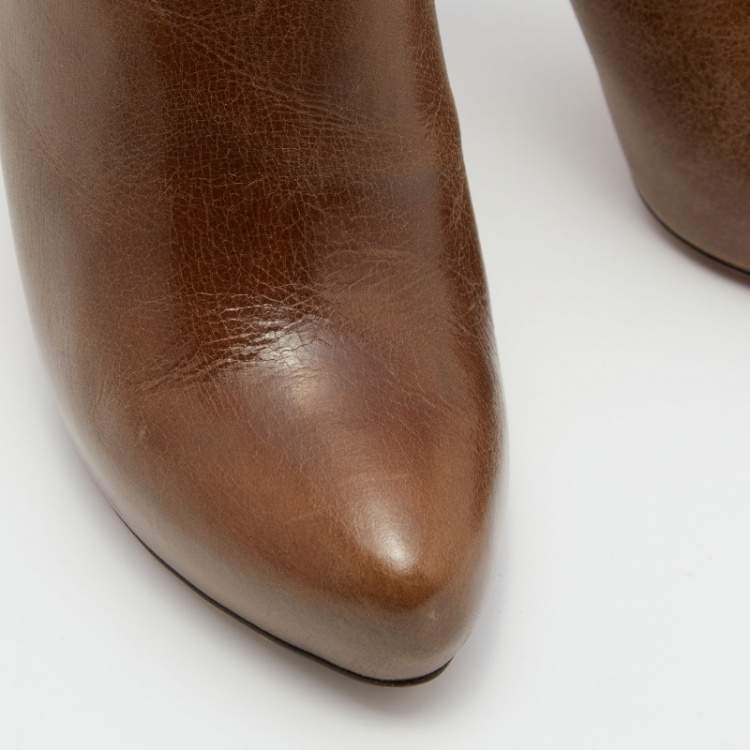 Pre Owned Prada Brown Leather Pointed Toe Booties  Size 40