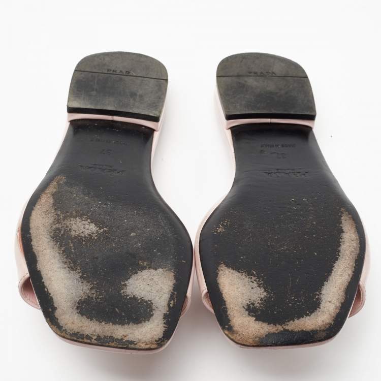 Pre Owned Prada Light Pink Leather Logo Flat Slides Size 37