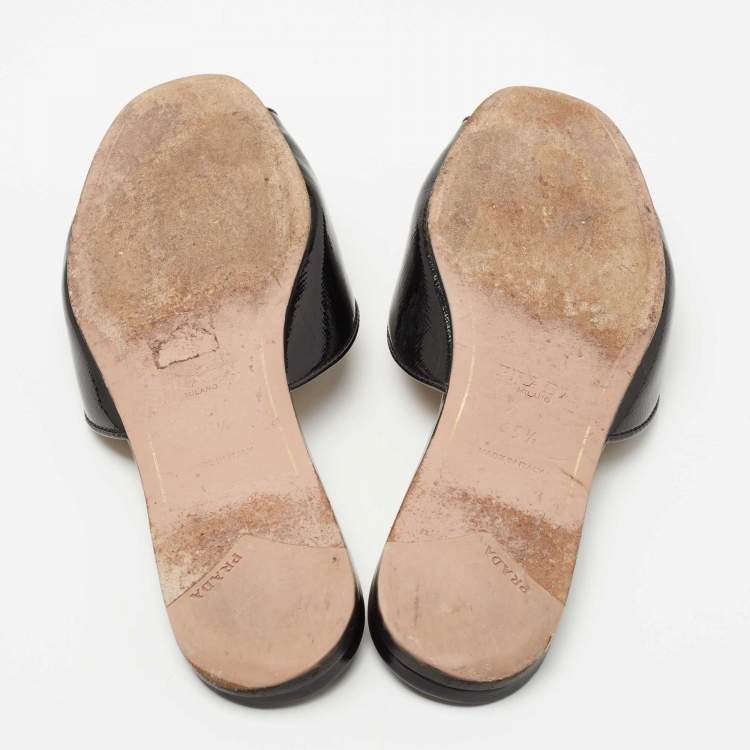 Pre Owned Prada Black Patent Leather Crystal Embellished Flat Slides Size 35.5     