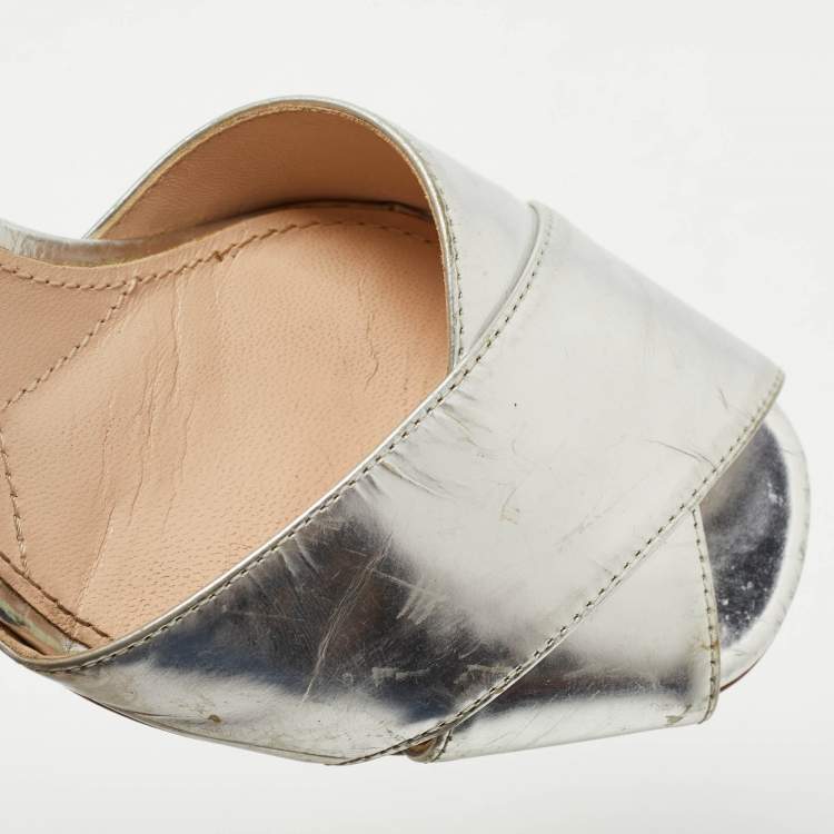 Pre Owned Prada Silver Leather Ankle Strap Block Sandals Size 38