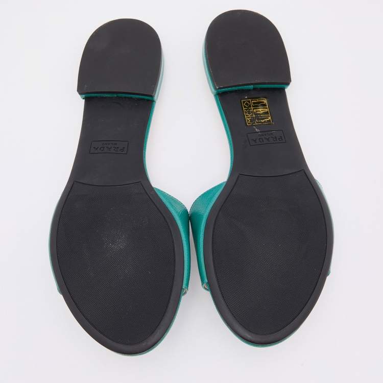 Pre Owned Prada Green Vernice Saffiano Leather Flat Slides Size 37.5