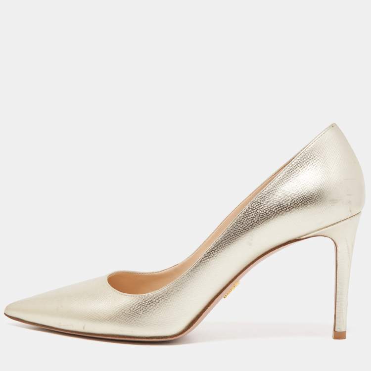 Pre Owned Prada Gold Textured Leather Pointed Toe Pumps Size 40