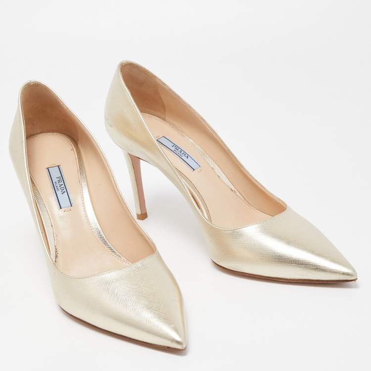 Pre Owned Prada Gold Textured Leather Pointed Toe Pumps Size 40