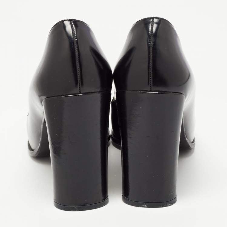 Pre Owned Prada Black Leather Round Toe Pumps Size 38.5