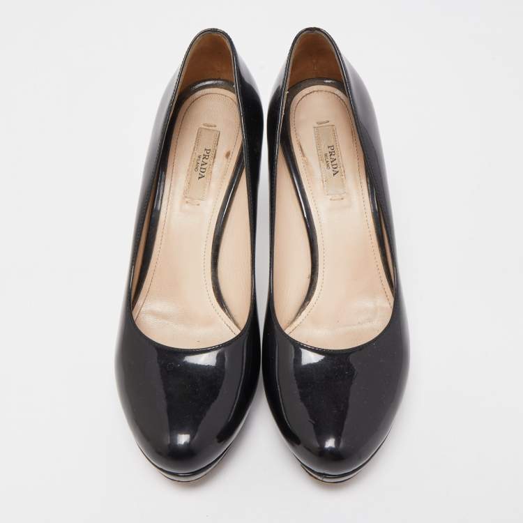 Pre Owned Prada Black Patent Leather Pumps Size 37.5