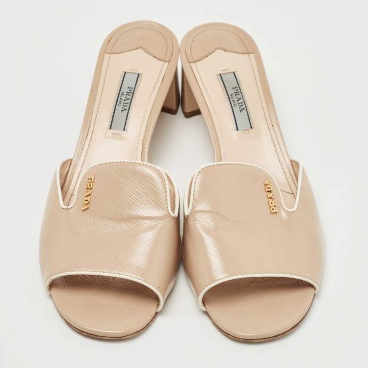 Pre Owned Prada Beige Saffiano Vernice Leather Slide Sandals Size 37.5