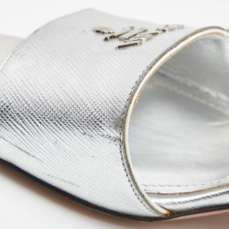 Pre Owned Prada Silver Foil Leather Block Heel Ankle Strap Sandals Size 40