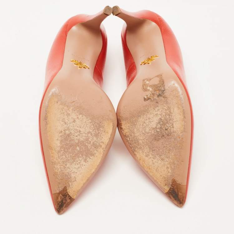 Pre Owned Prada Orange Saffiano Vernice Leather Pointed Toe Pumps Size 39