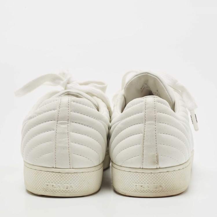 Pre Owned Prada White Quilted Leather Low Top Sneakers Size 41.5 