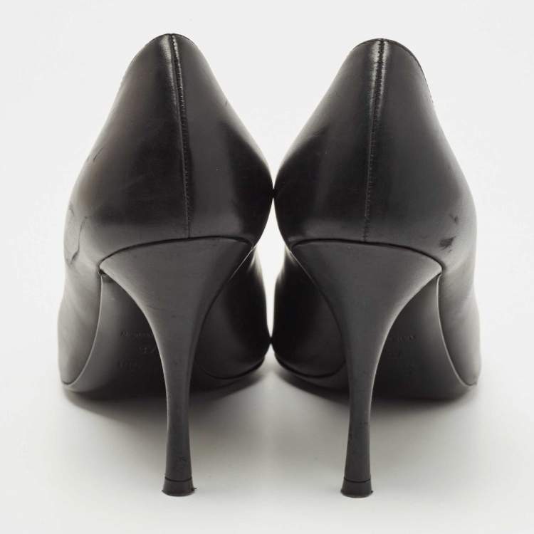 Pre Owned Prada Black Leather Pointed Toe Pumps Size 37