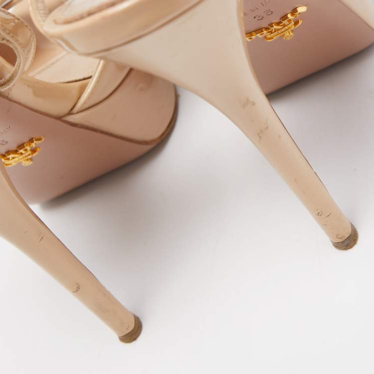 Pre Owned Prada Beige Patent Leather Ankle Strap Platform Sandals Size 36