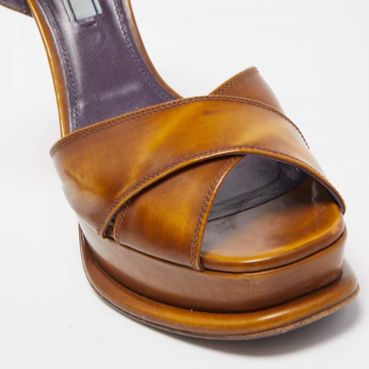 Pre Owned Prada Two Tone Cross Strap Leather Peep Toe Platform Ankle Strap Sandals Size 38.5