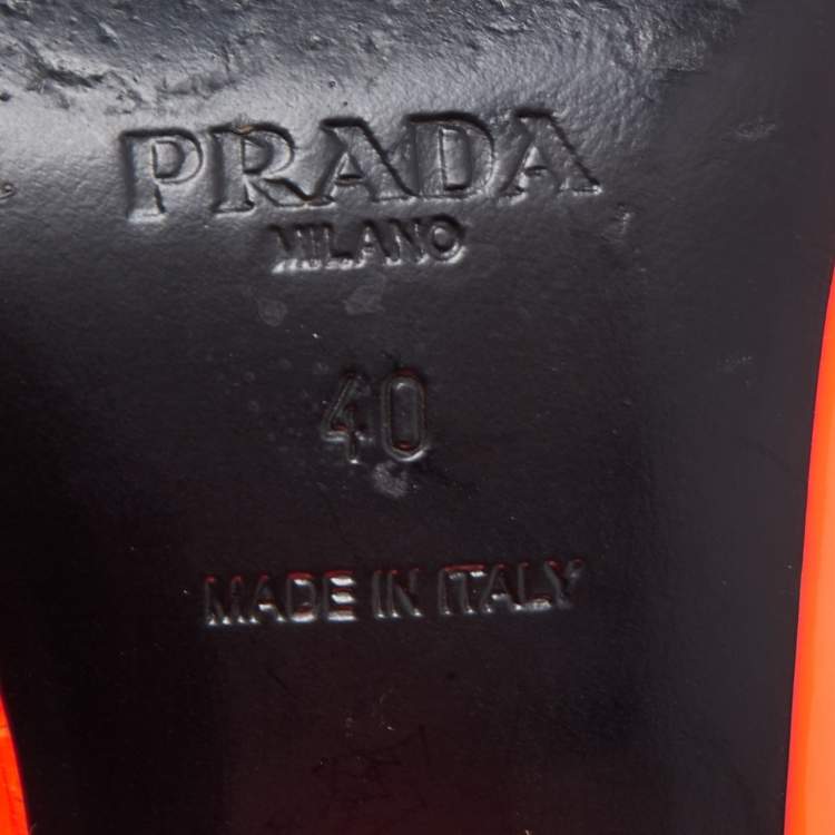 Pre Owned Prada Orange Patent Leather Mary Jane Block Heel Pumps Size 40
