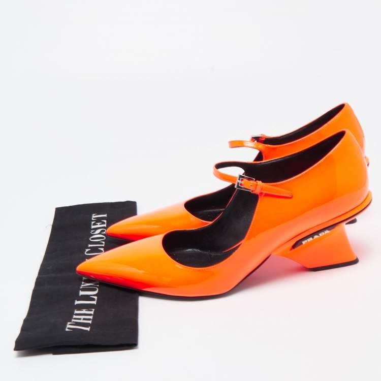 Pre Owned Prada Orange Patent Leather Mary Jane Block Heel Pumps Size 40