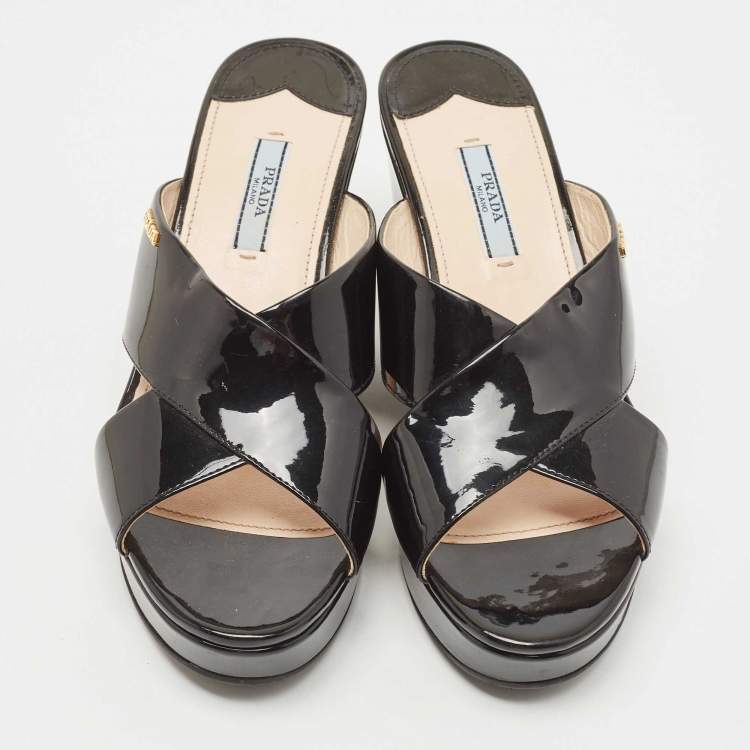 Pre Owned Prada Black Patent Leather Platform Wedge Slide Sandals Size 38