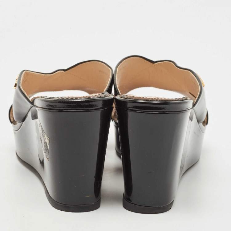 Pre Owned Prada Black Patent Leather Platform Wedge Slide Sandals Size 38