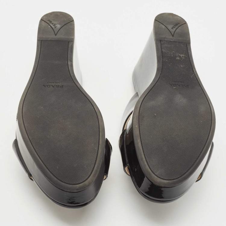 Pre Owned Prada Black Patent Leather Platform Wedge Slide Sandals Size 38