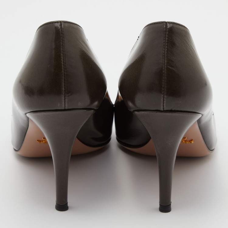 Pre Owned Prada Dark Brown Leather Pointed Toe Pumps Size 38.5