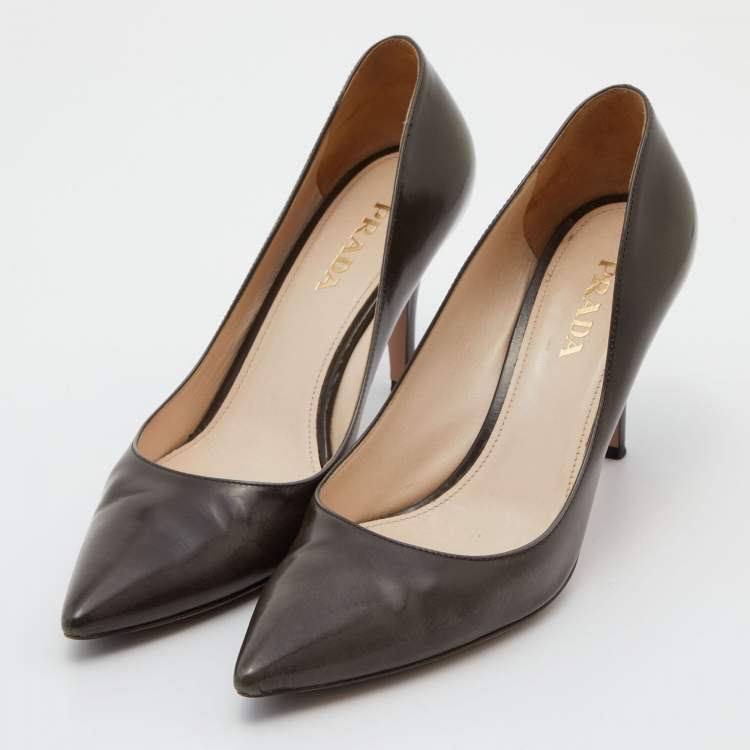 Pre Owned Prada Dark Brown Leather Pointed Toe Pumps Size 38.5