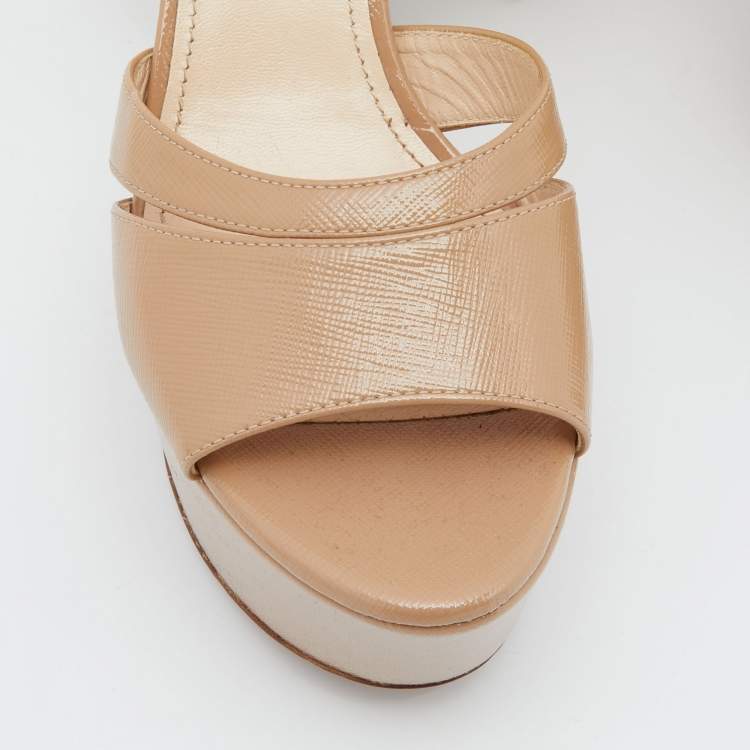 Pre Owned Prada Beige Saffiano Patent Leather Ankle Strap Block Heel Platform Sandals Size 38