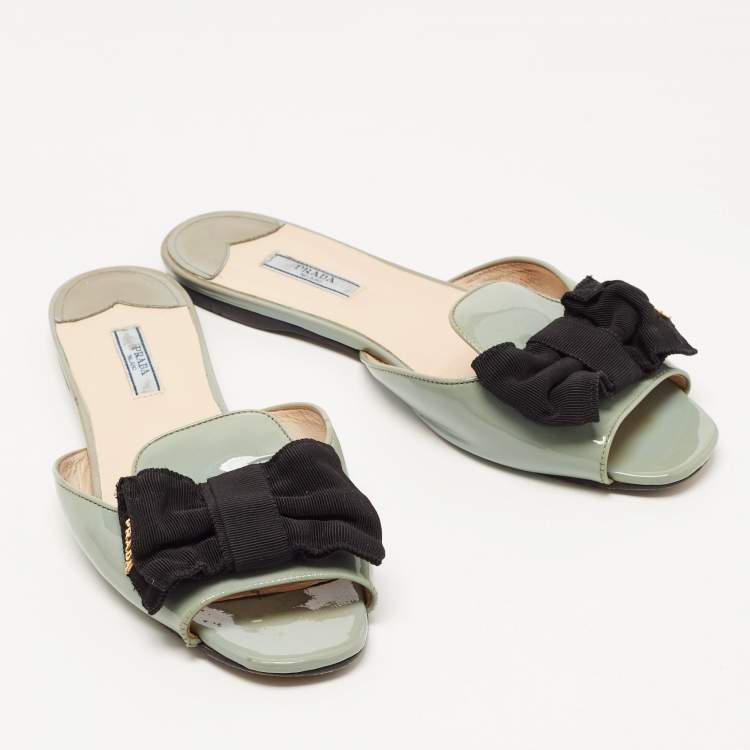 Pre Owned Prada Green Patent Leather and Canvas Bow Flat Slides Size 41