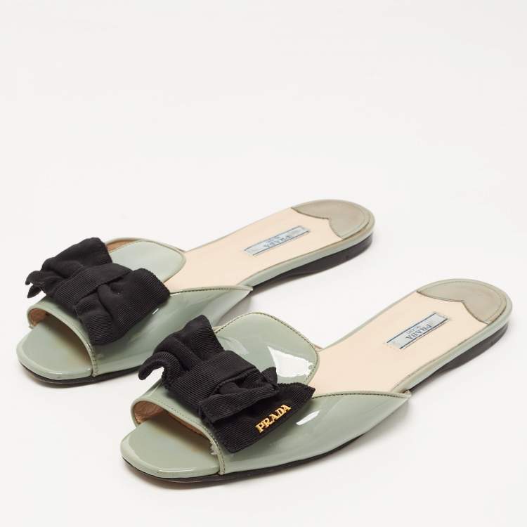 Pre Owned Prada Green Patent Leather and Canvas Bow Flat Slides Size 41