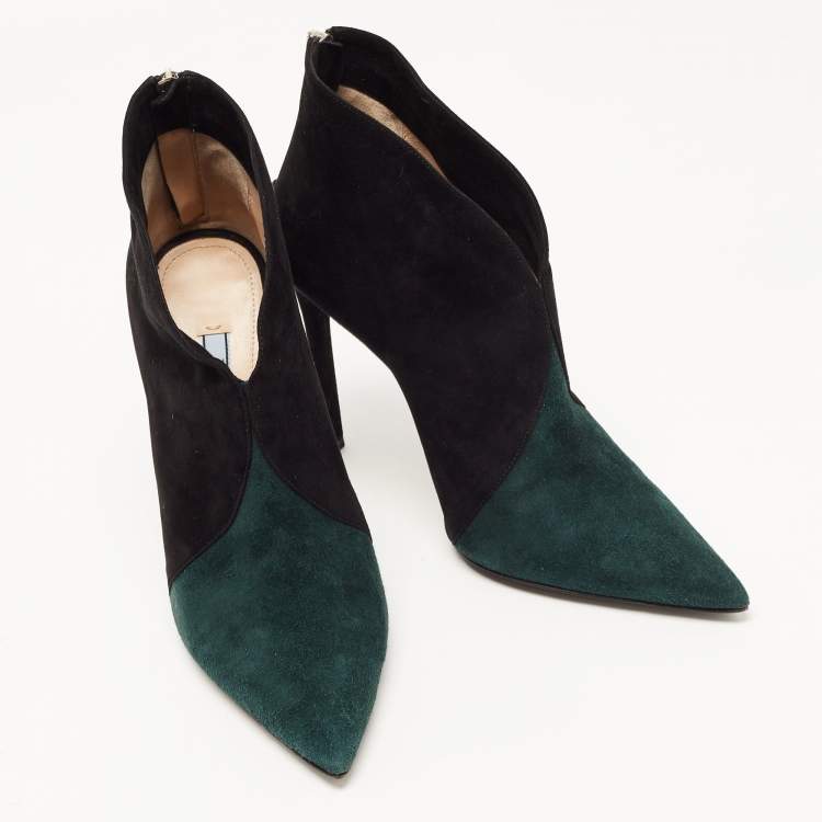 Pre Owned Prada Black/Green Suede Pointed Toe Ankle Booties Size 37.5