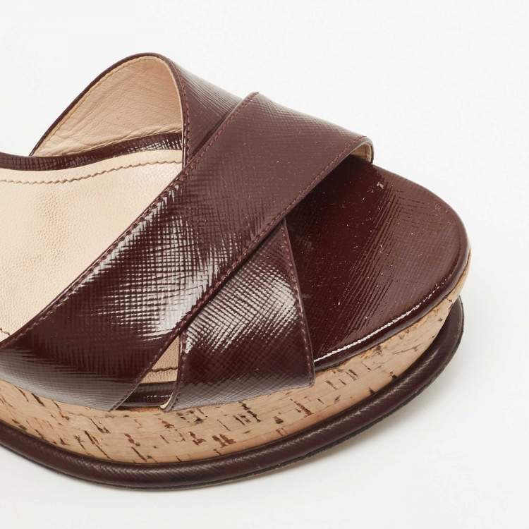 Pre Owned Prada Burgundy Vernice Saffiano Leather Cork Wedge Ankle Strap Sandals Size 40