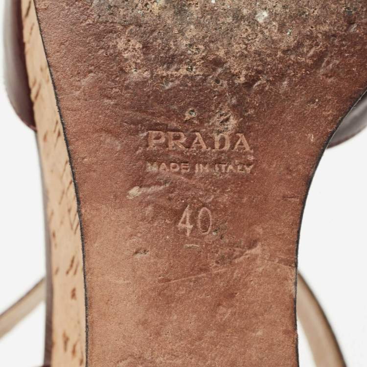 Pre Owned Prada Burgundy Vernice Saffiano Leather Cork Wedge Ankle Strap Sandals Size 40