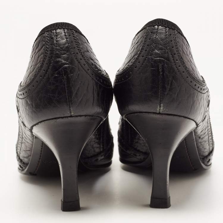 Pre Owned Prada Black Brogue Leather Bow Pointed Toe Pumps Size 36