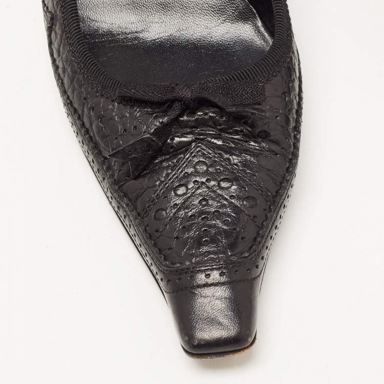 Pre Owned Prada Black Brogue Leather Bow Pointed Toe Pumps Size 36