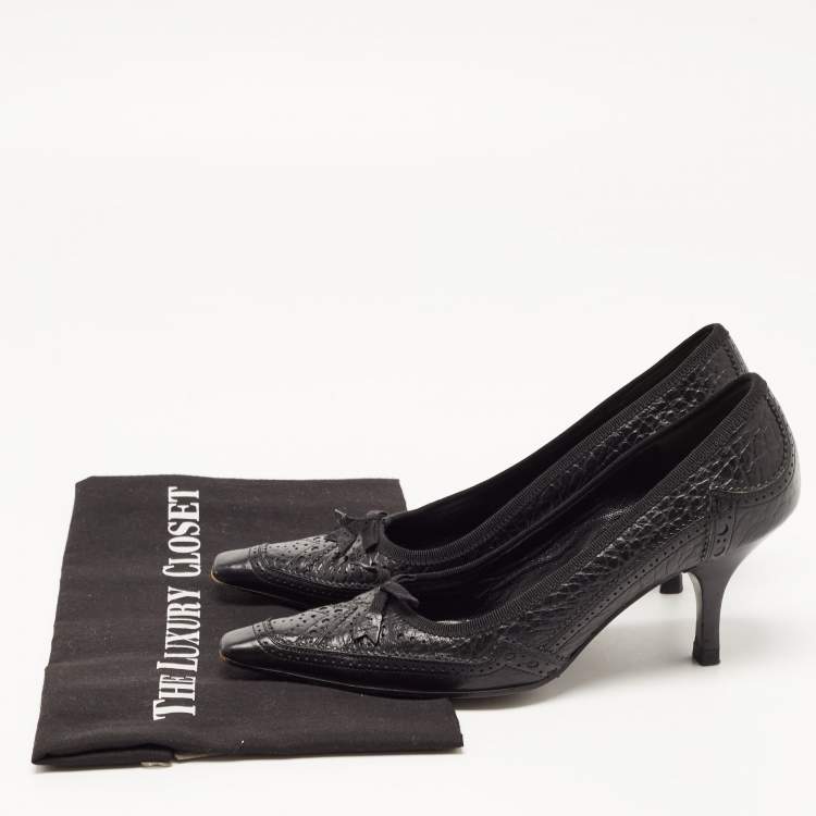 Pre Owned Prada Black Brogue Leather Bow Pointed Toe Pumps Size 36