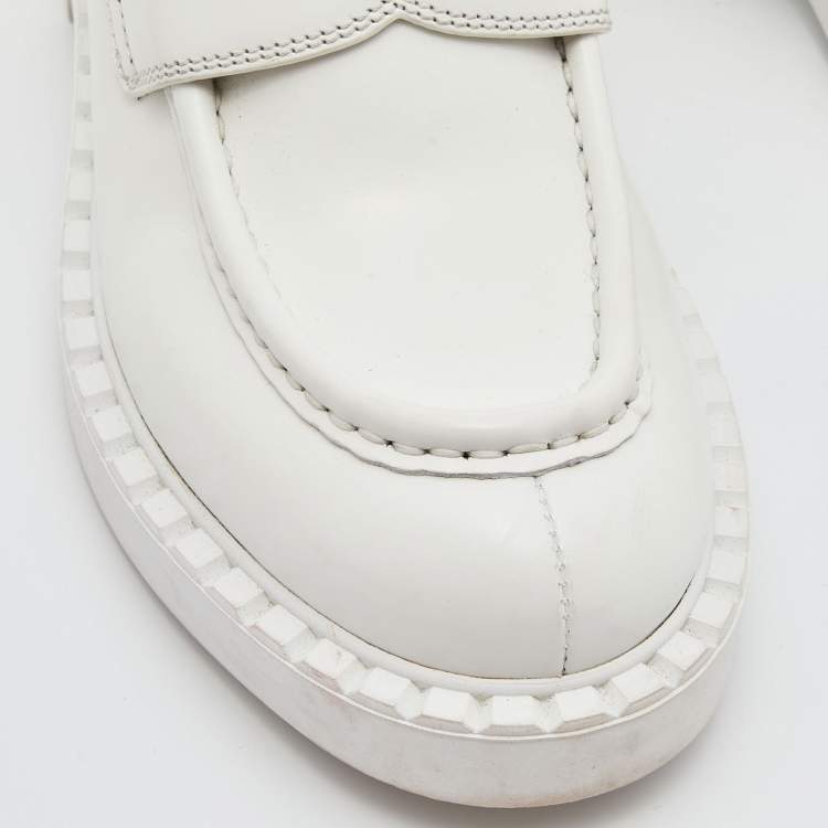 Pre Owned Prada White Leather Slip On Loafers Size 37.5