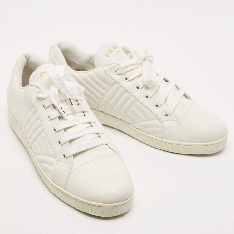 Pre Owned Prada White Quilted Leather Low Top Sneakers Size 41.5