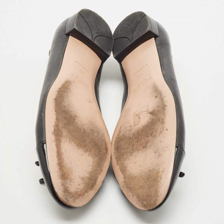 Pre Owned Prada Black Leather and Patent Cap Toe Bow Ballet Flats Size 42