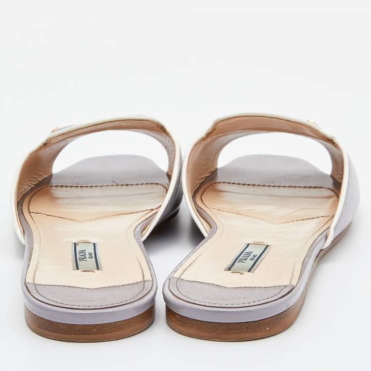Pre Owned Prada Grey Saffiano Patent Leather Flat Slides Size 39.5