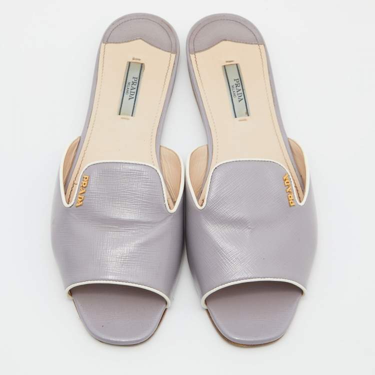 Pre Owned Prada Grey Saffiano Patent Leather Flat Slides Size 39.5