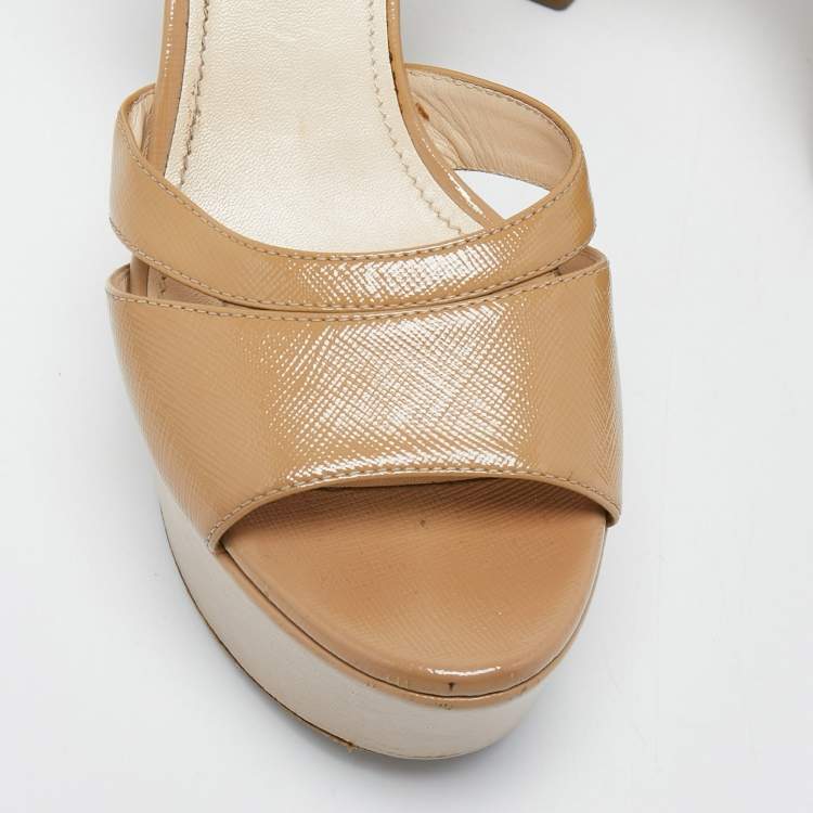Pre Owned Prada Beige Saffiano Vernice Leather Platform Ankle Strap Sandals Size 37.5