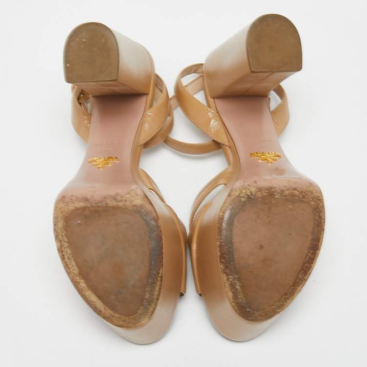 Pre Owned Prada Beige Saffiano Vernice Leather Platform Ankle Strap Sandals Size 37.5